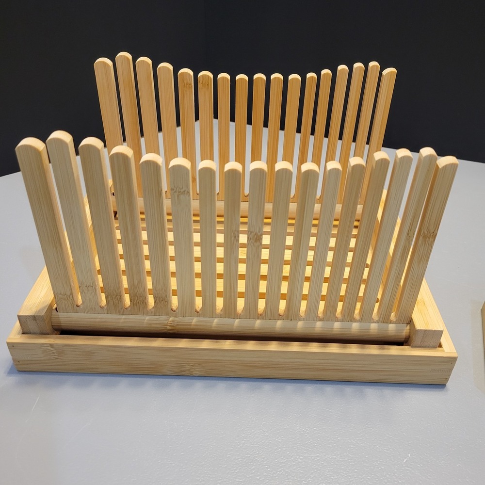 Foldable Bamboo Bread Slicing Guide - Picture 5 of 7